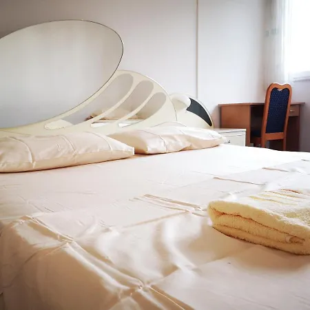 Heart Of Apartment